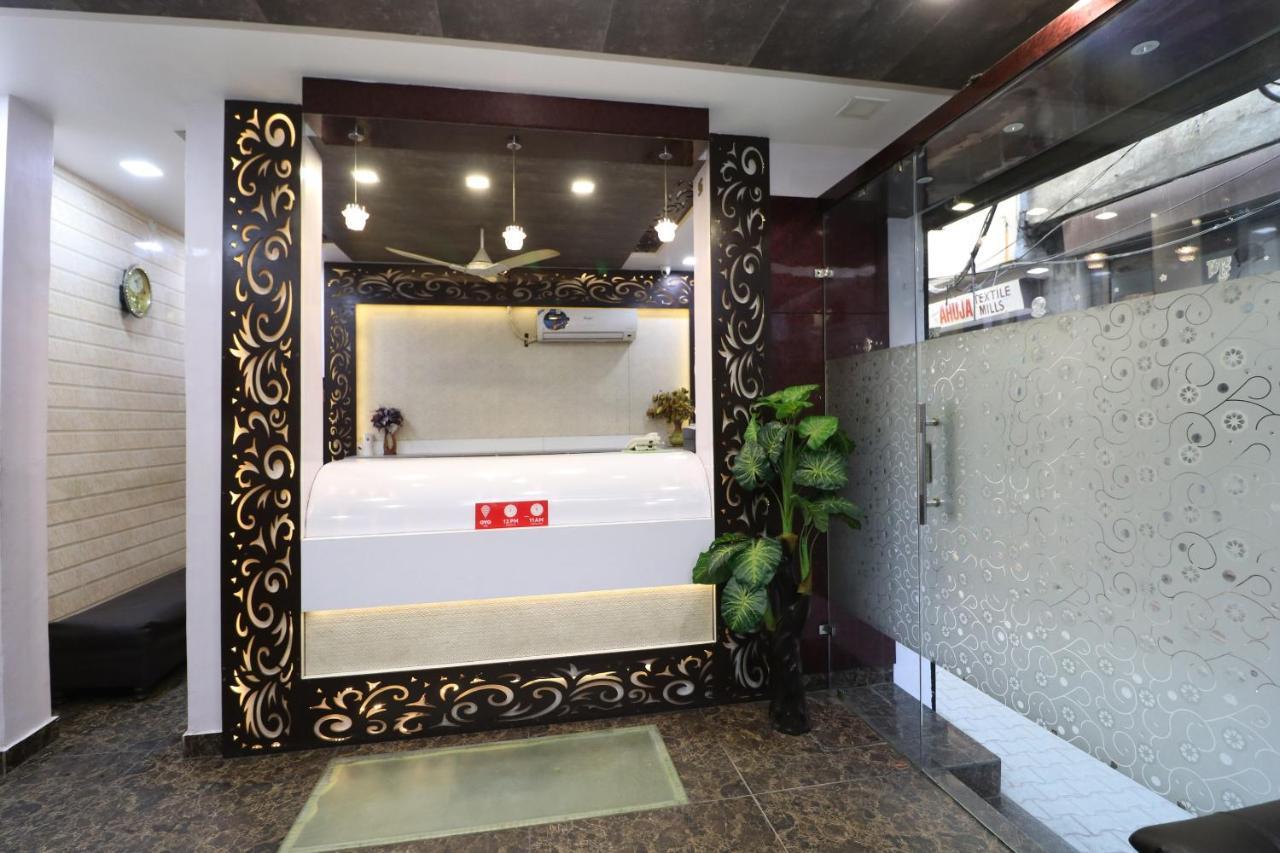 OYO 29637 Hotel Kakkar Ludhijána Kültér fotó